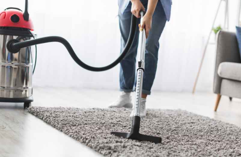 Quel aspirateur balai au meilleur rapport qualité prix ?